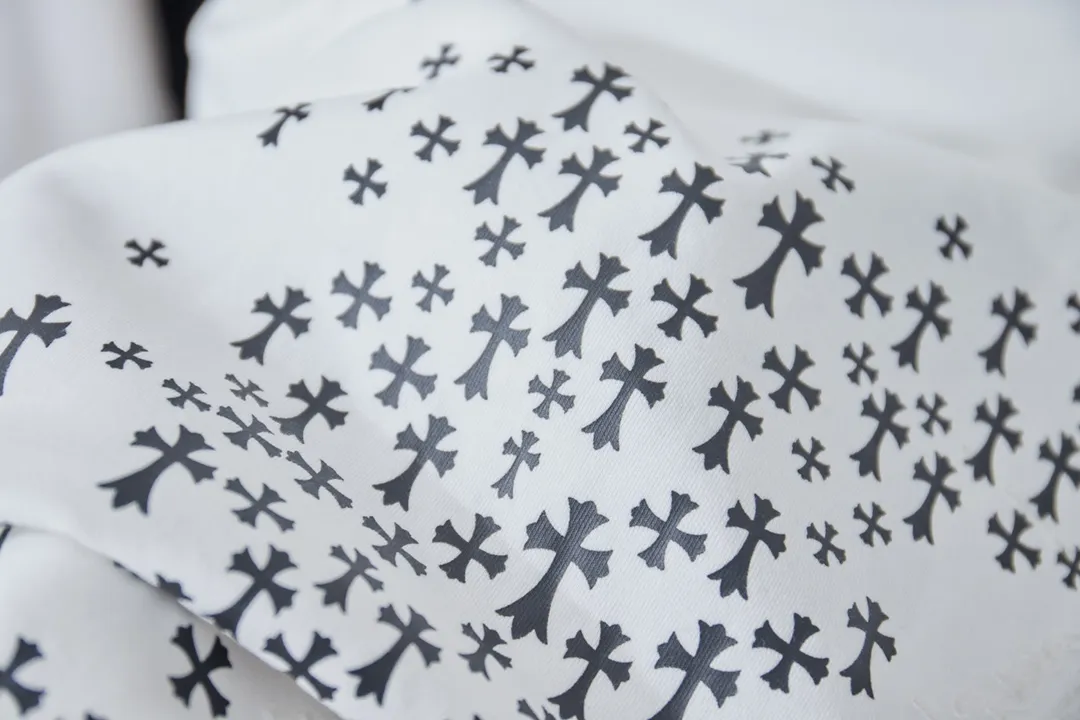 Ch*ome Hearte 26SS New Arrival 100% 32 1X 1 ＋ logo ：Black/White Size：S/M/L/XL